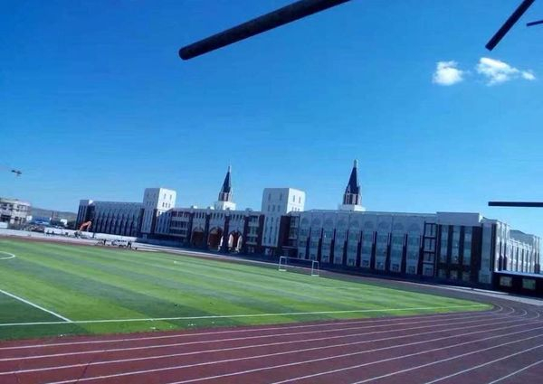 贵阳标准化学校